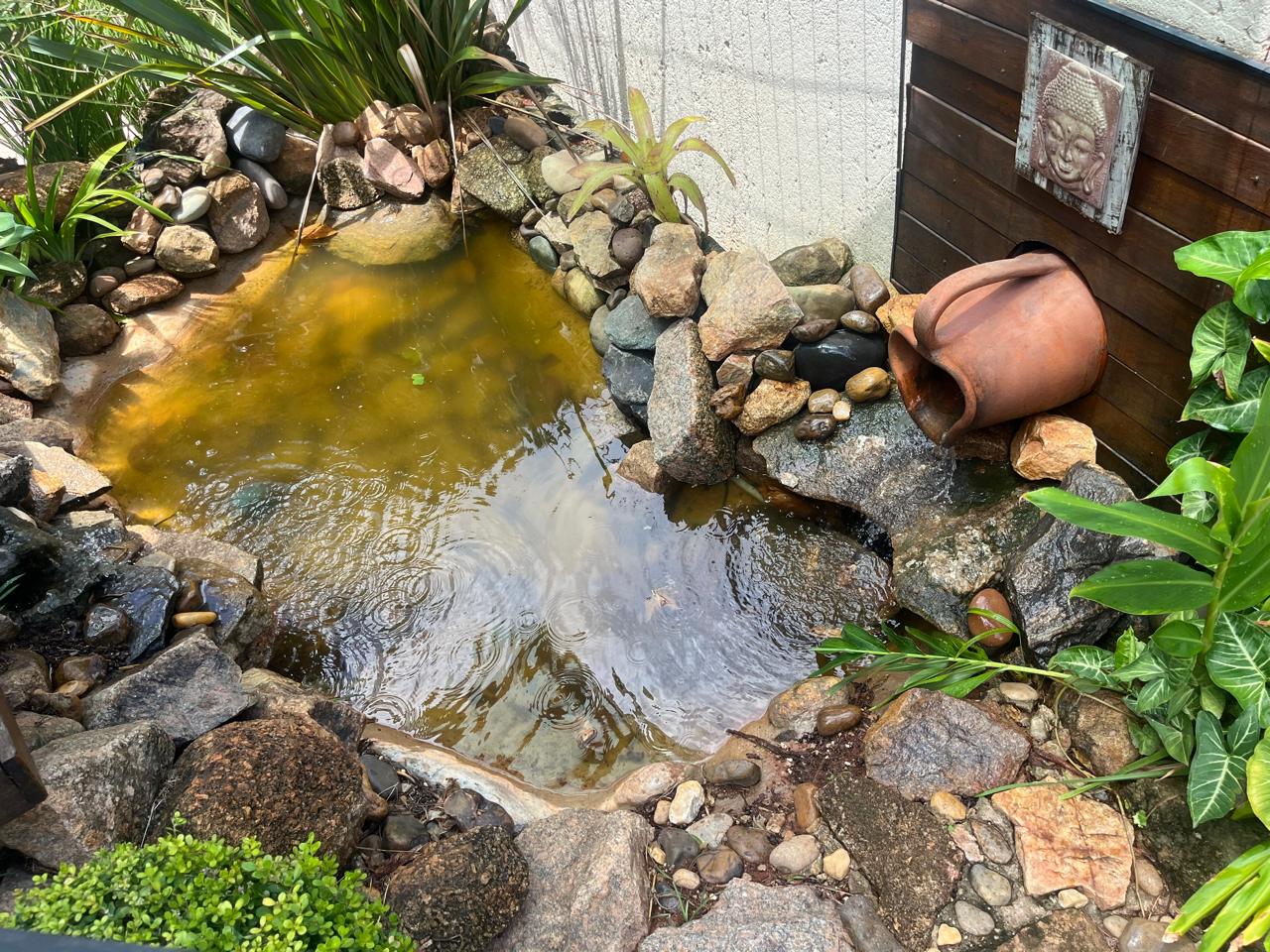 🏡 Sobrado com 4 suítes, área gourmet e piscina aquecida